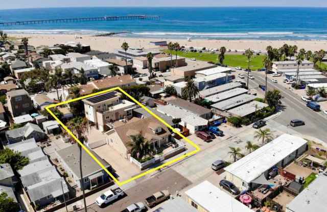 Fully Furnished Beach House in Ocean Beach! Gallery 3
