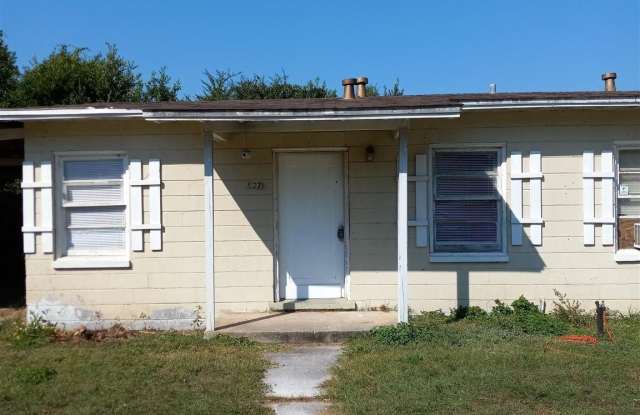 529 N 48th Ave - 529 North 48th Avenue, West Pensacola, FL 32506