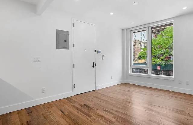 2138 Bedford Ave photos photos