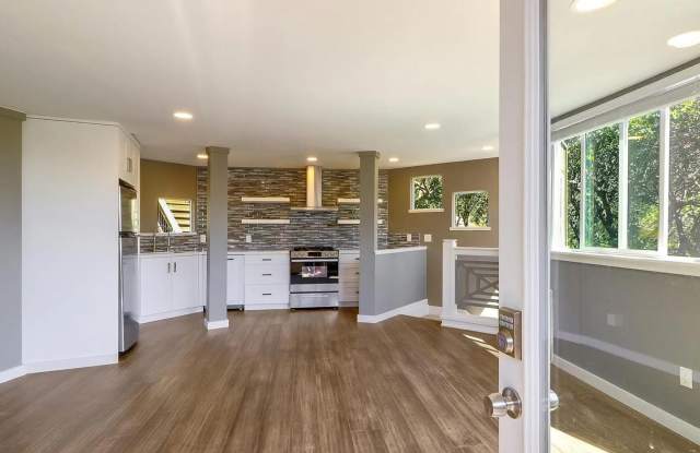 Cottage Retreat Minutes from Downtown Los Gatos & Saratoga photos photos