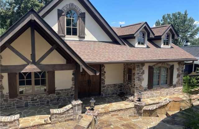 2115 Kemp Drive photos photos
