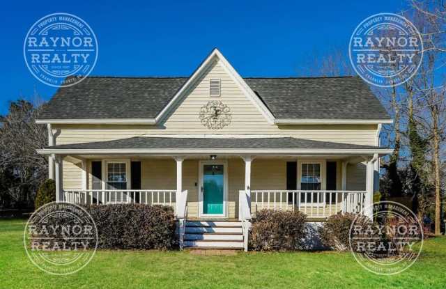 122 W Persimmon St photos photos