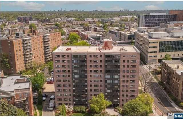 90 Prospect Avenue 2A - 90 Prospect Avenue, Hackensack, NJ 07601