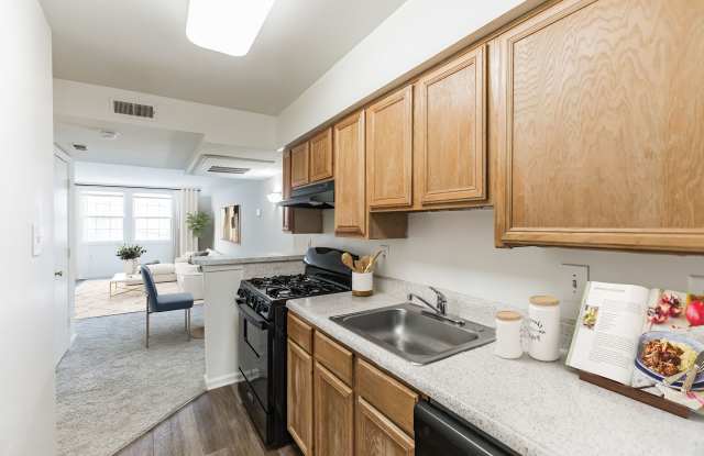 Affordable Housing - The Fields of Rockville Gallery 3