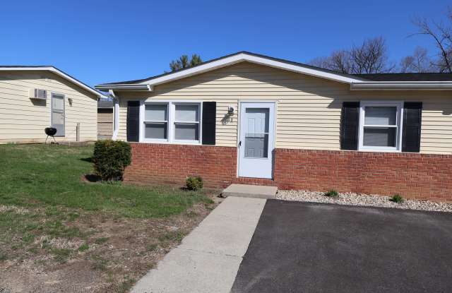 450 Greensburg Street photos photos