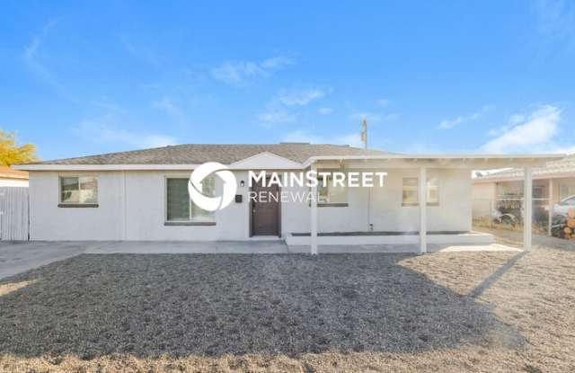 5611 North 32nd Drive photos photos