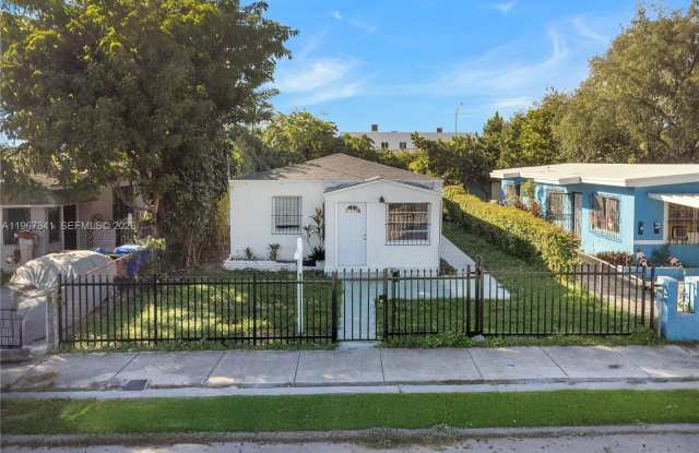 6940 NW 6th Ct photos photos 6940 NW 6th Ct photos photos