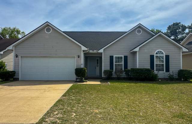 Charming 3 Bed 2 Bath Home with Bonus Room photos photos