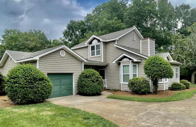 6237 Creola Rd - 6237 Creola Road, Charlotte, NC 28270
