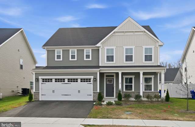 216 PERRYS RETREAT BLVD photos photos