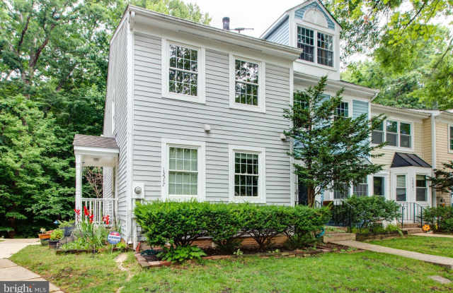 13547 AMBASSADOR Drive Gallery 3