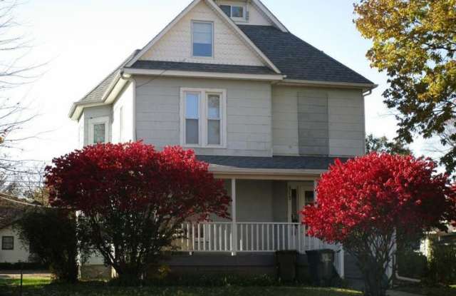 515 1/2 Franklin St - Cedar Falls Gallery 3