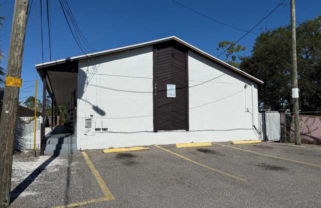 Available Now! - Renovated 2-Bedroom 2-Bath Apartment in Pinellas Park, FL Gallery 2