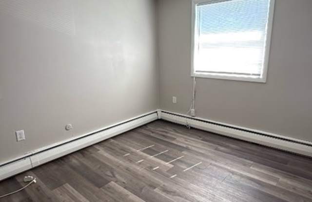 2714 Woodlawn St. photos photos