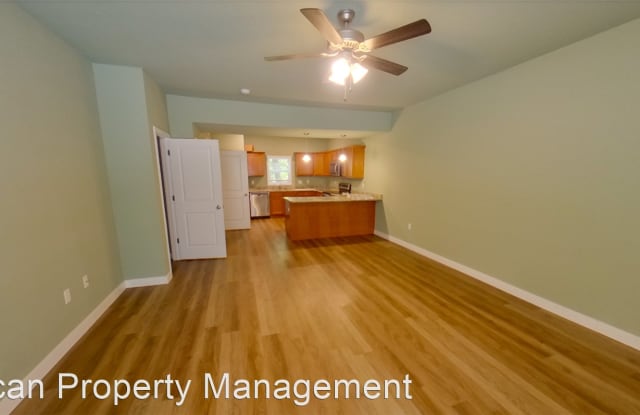 905 Sunset Avenue - 905 Sunset Avenue, Manhattan, KS 66502