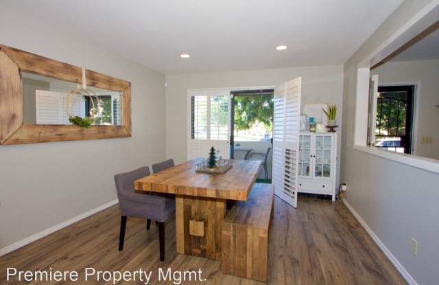 6838 Pear Tree Gallery 4