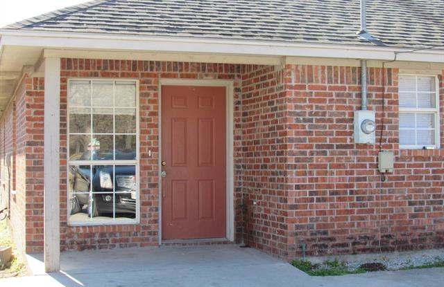 404 Turkey Creek Trail - 404 Turkey Creek Trl, Bridgeport, TX 76426