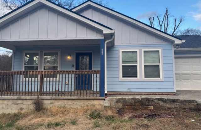 Knoxville 37920 - 3 bedroom 2 bath - call Howard Grower 865-705-0969 - 2317 Peachtree Street, Knoxville, TN 37920