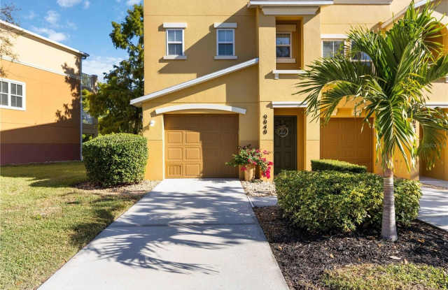 9040 WHITE SAGE LOOP photos photos