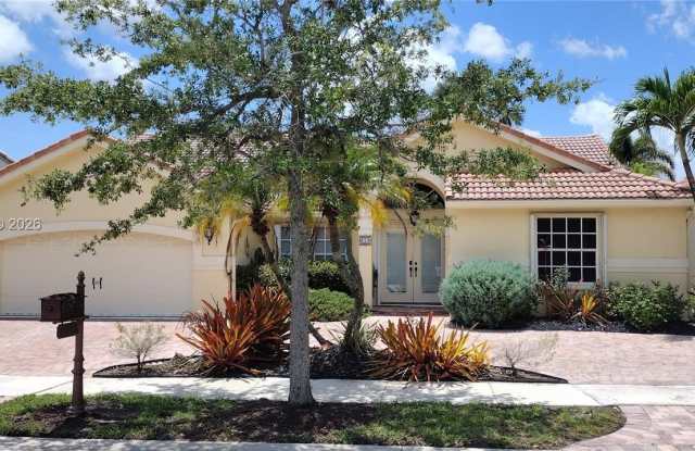 659 Verona Pl photos photos