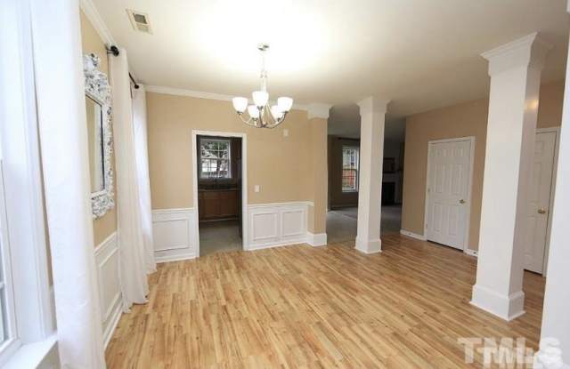 5720 Keowee Way Gallery 2