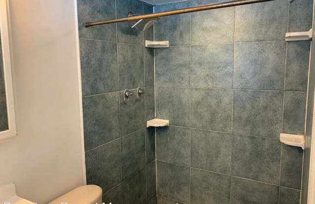 3 bed 2 bath pool home for rent in East Orlando photos photos