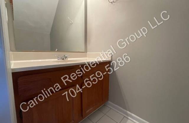 10903 Carmel Crossing Road Gallery 4