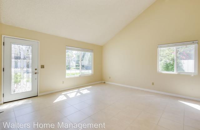 13975 Chicarita Creek Gallery 4