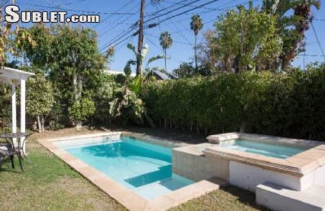 832 N Crescent Heights - 832 North Crescent Heights Boulevard, Los Angeles, CA 90046
