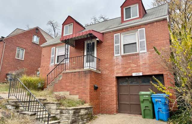 Charming 3/2 Home in Castle Shannon - Garage and Basement - Available NOW! photos photos