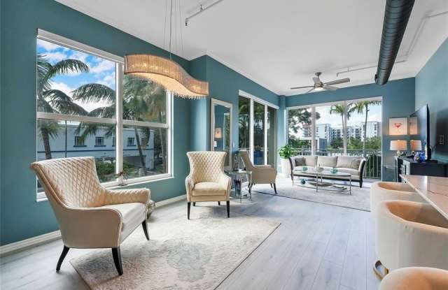 313 NE 2nd St photos photos