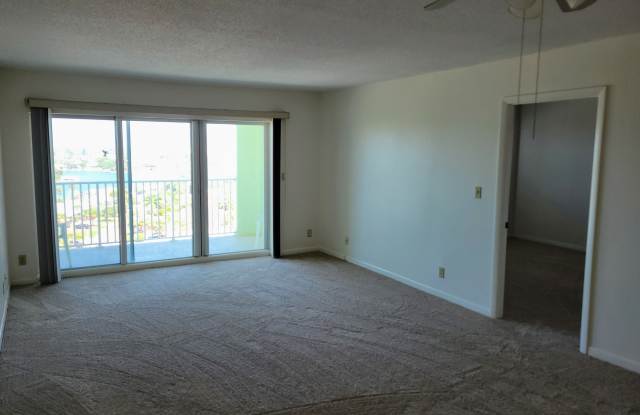 400 64th Avenue N #1001W - 1 Gallery 3