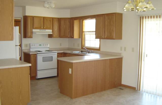 1007 E. Monowau St. photos photos