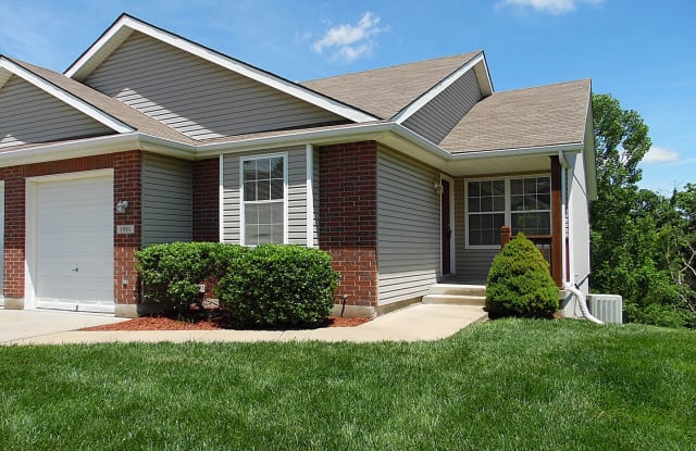 1953 S Powahatan Ct - 1953 South Powahatan Court, Independence, MO 64057