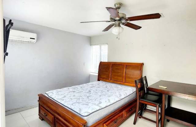 350 SW 15th Ave photos photos