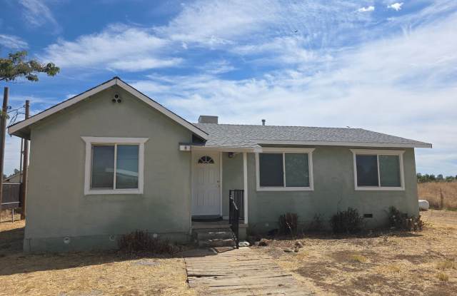 2 BED 1 BATH HOUSE WITH ALL NEW FLOORING IN HAPPY VALLEY photos photos