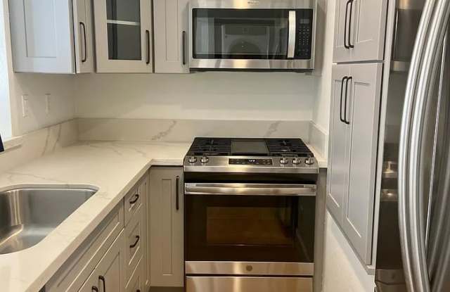 501 Orange Blossom - 501 Orange Blossom, Irvine, CA 92618