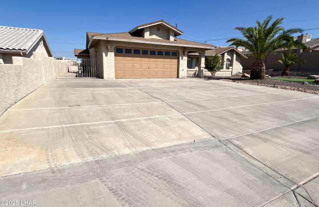 3185 Newport Dr Gallery 2