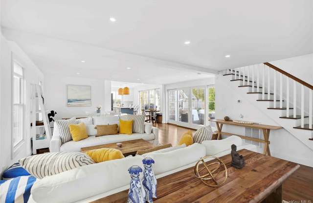 96 Miller Road Gallery 4