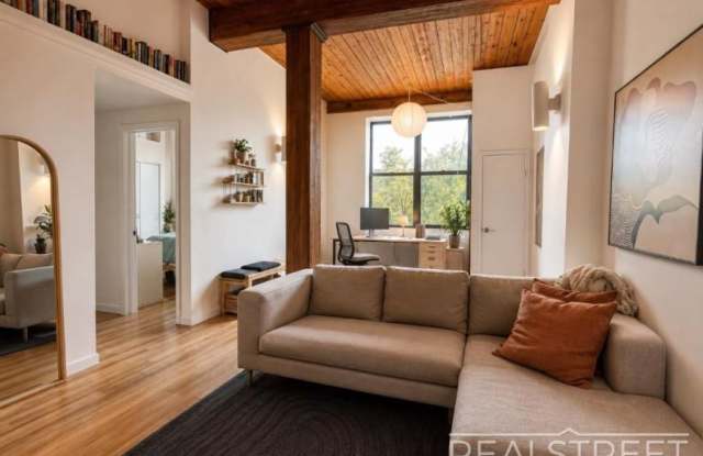 93 Underhill Avenue photos photos