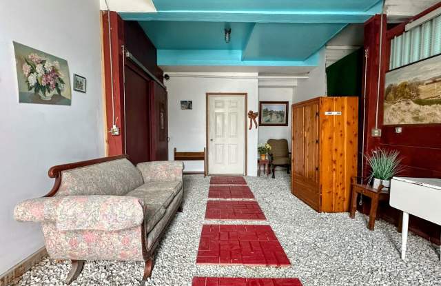 240 Crest Lane photos photos