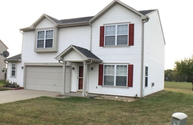 4470 Golden Hinde Way - 4470 Golden Hinde Way, Westfield, IN 46062