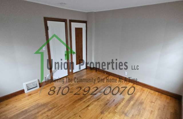 1333 21st Street Gallery 4