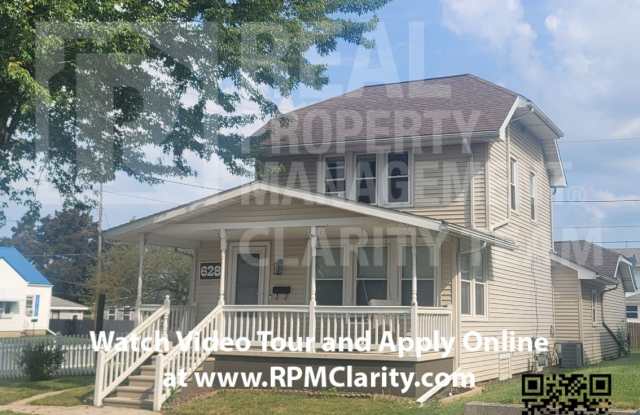 Unique 3 bed/1.5 bath home in Fostoria - 628 College Avenue, Fostoria, OH 44830