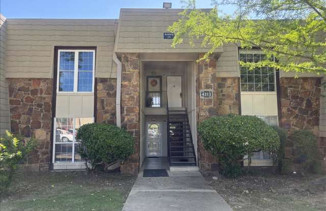 4313 East 68th Street Unit #518 photos photos