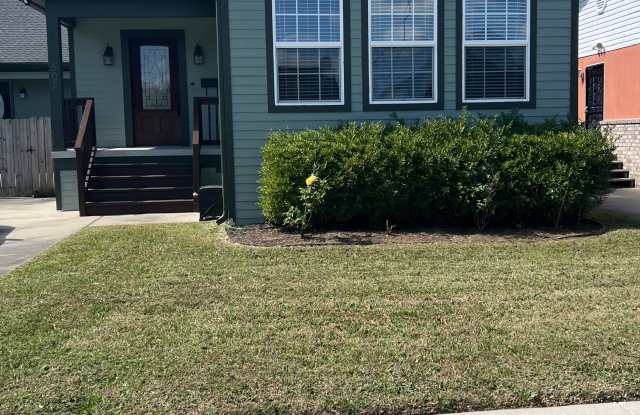 502 Warrington Drive photos photos
