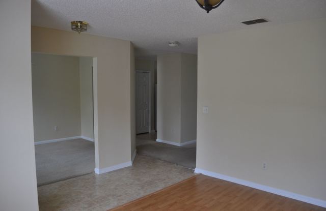 4 Bedroom in Indian Trails! Gallery 4