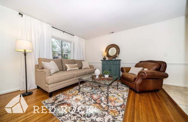 3 bedroom / 2 Bath Single Family Home in Crestline Park/Birmingham on Dead End Street Gallery 4