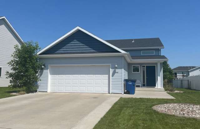 4 Bed 3 Bath Single Family Home photos photos