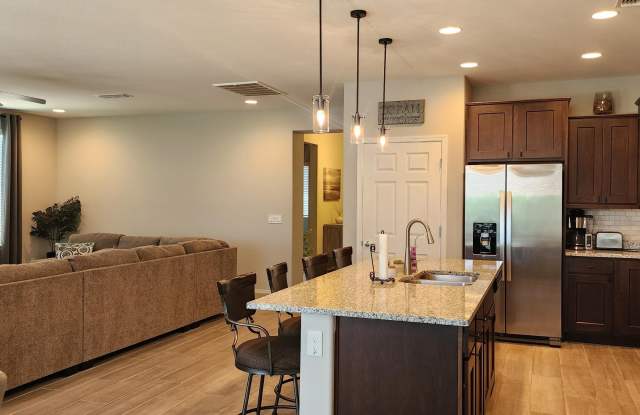 18903 N 261ST Drive Gallery 4
